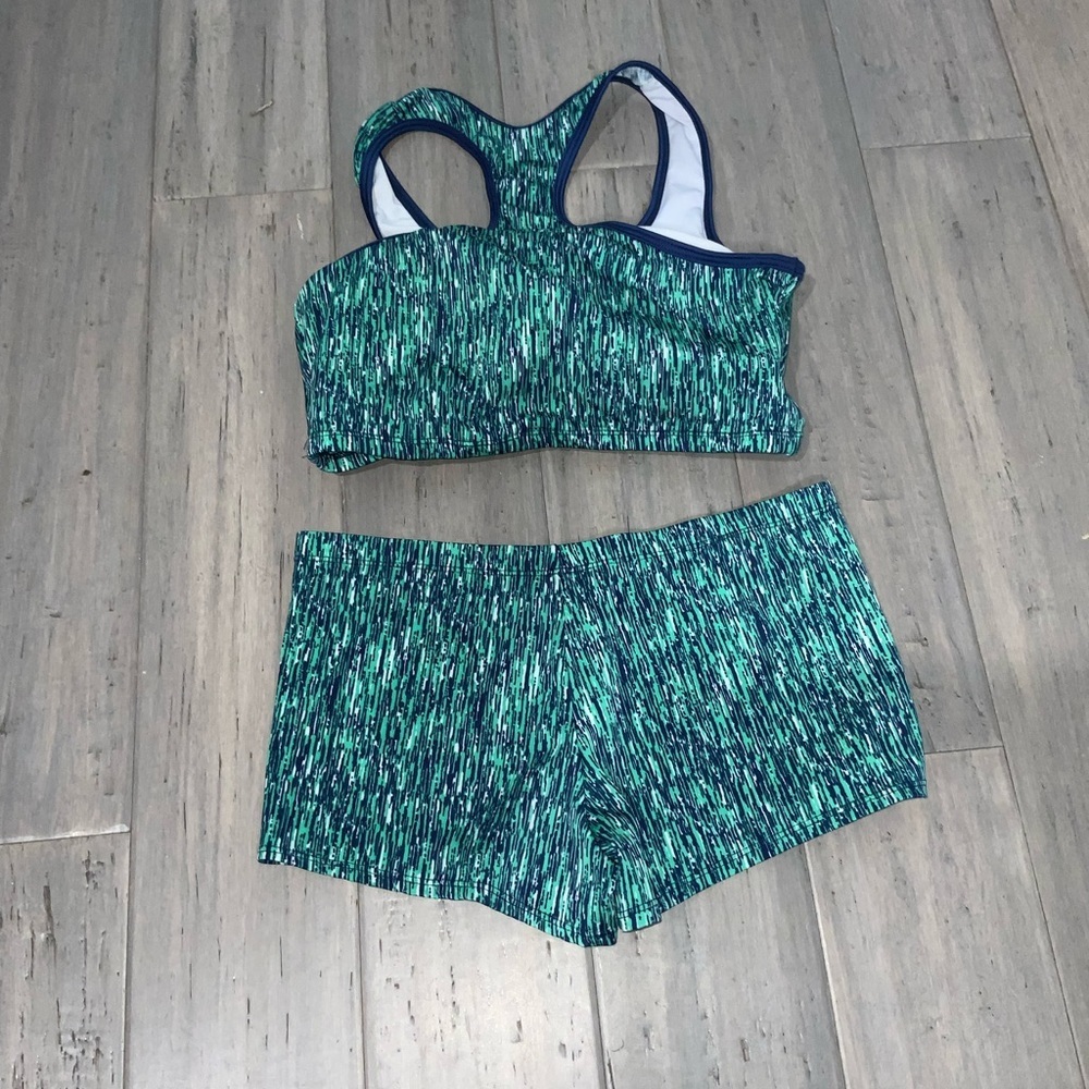 Green Patterned Bikini Set - Picture 4 of 8